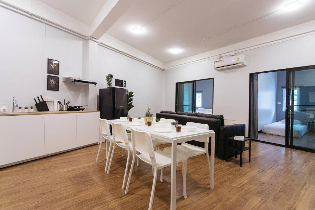 U3 Large 2 Bedroom Full Kitchen Near Bts Udomsuk Apartamento Bangkok